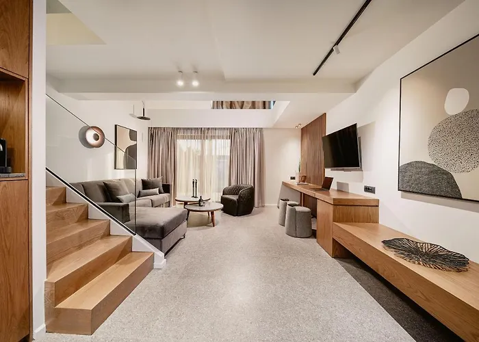 Origami Boutique Residences 4*