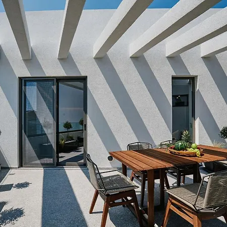 Lägenhetshotell Origami Boutique Residences 4*