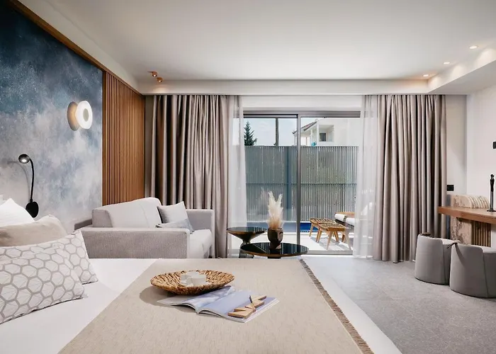 Origami Boutique Residences 4*