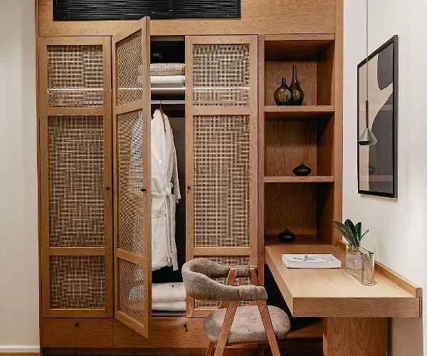 מלון דירות Origami Boutique Residences נאפפליו