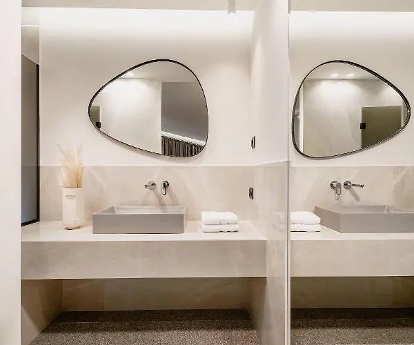 Aparthotel Origami Boutique Residences 4*