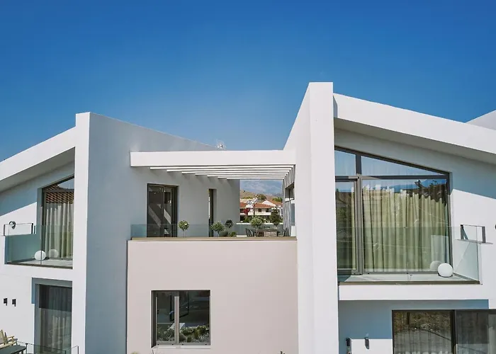 Origami Boutique Residences 4* 纳夫普利翁